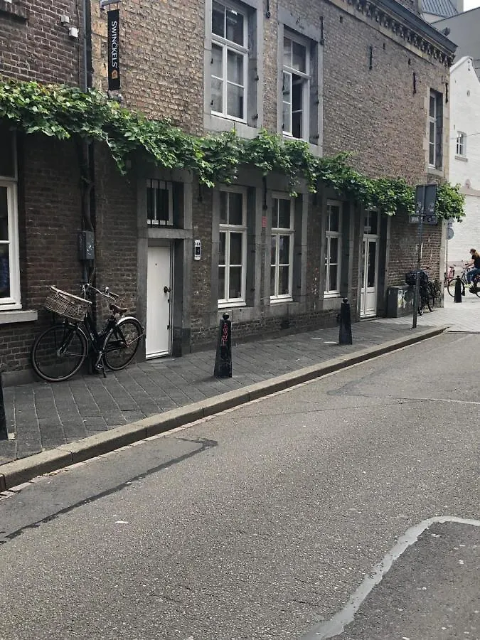 B&B Gracht 62 Maastricht 0*,  Nederland