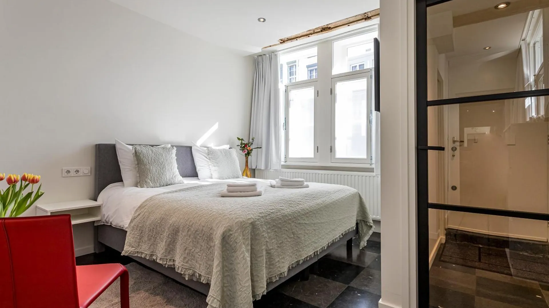 B&B Gracht 62 Maastricht Bed & Breakfast